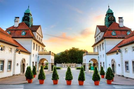 Stadt-gut Hotel Neuhofer am Sudpark