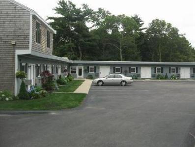 Santuit Inn Mashpee