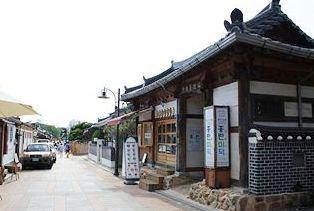 Hongranmideok Hanok