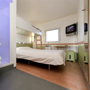 Ibis budget Lyon est Chaponnay