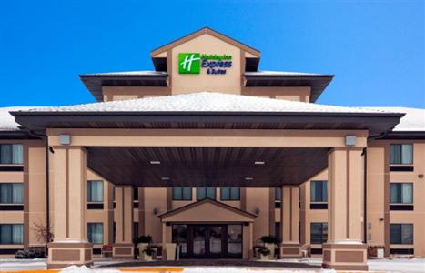 Holiday Inn Express Hotel and Suites Winner