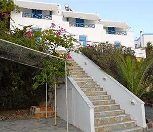 Finikas Rooms & Apartments