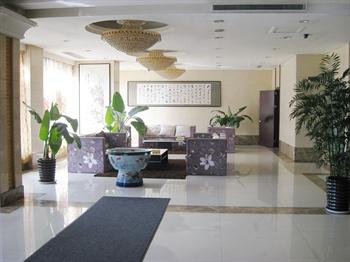 Donggang Chunlin Hotel