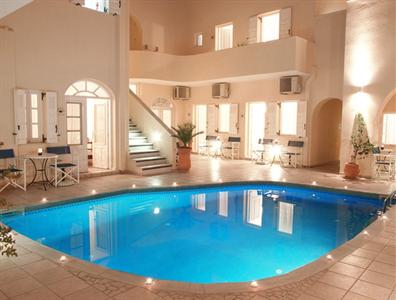 Reverie Traditional Apartments