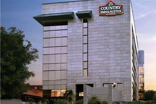 Country Inn & Suites Gurgaon Sector 12