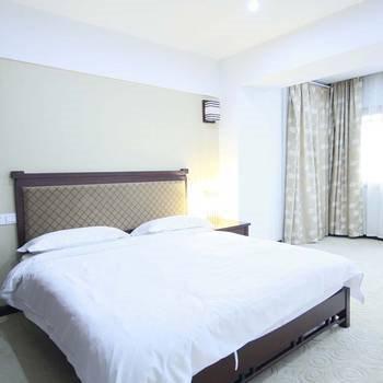 Nantong Cherry Blossom Apartment Hotel