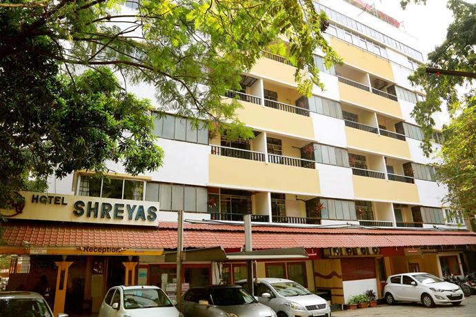 Hotel Shreyas Pune