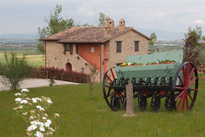 Agriturismo Il Pino Perugia