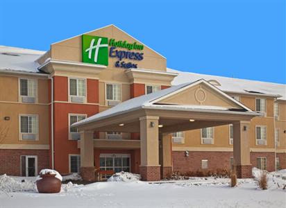 Holiday Inn Express Hotel & Suites Council Bluffs