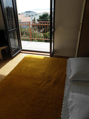 Apartments Nada Primosten