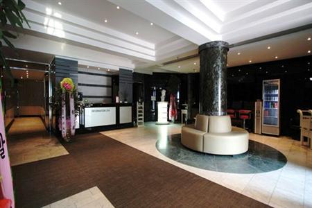 Chuncheon Tourist Hotel