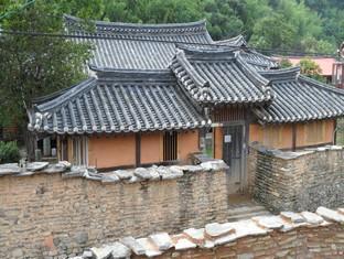 Goodstay Choi Old House