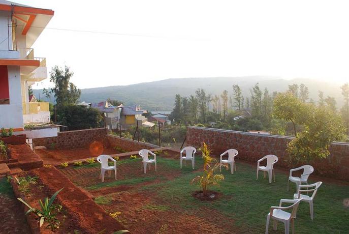 A private bungalow in Mahabaleshwar