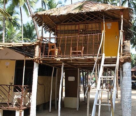 Hi - Tide CocoHuts