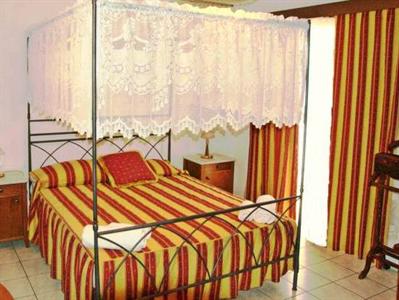 Grikos Hotel & Apartments