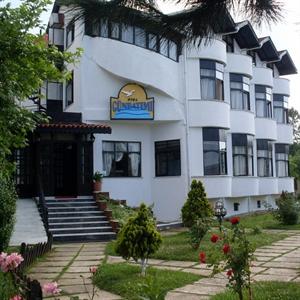 Gunbatimi Hotel