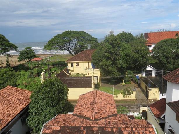 Fortkochi Beach Inn