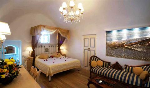 Oia Castle Hotel