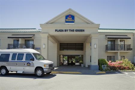 BEST WESTERN Plus Plaza by the Green