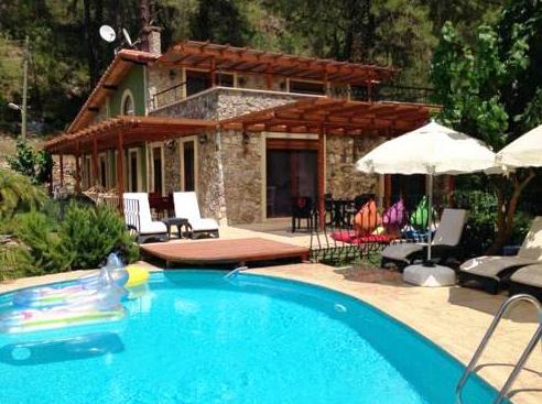 Yoruk Parki Pension