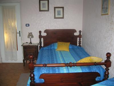 L'Azalea Bed & Breakfast