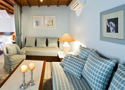 Petinos Beach Hotel