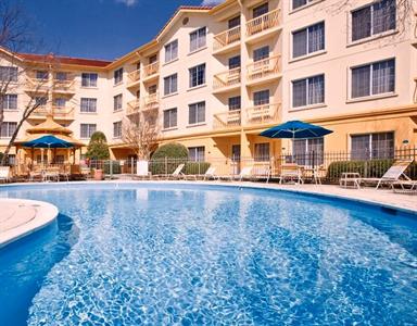 La Quinta Inn & Suites Raleigh Durham Intl AP