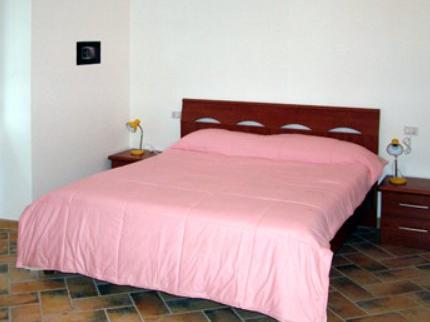 Roma Holiday Villa Apartments