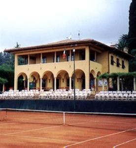 Hanbury Tennis Club