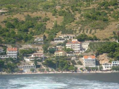 Apartments Larus-m
