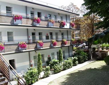 Appart-Hotel-Holiday