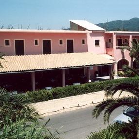 Tzevenos Apartments