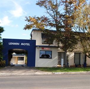 Lenwin On The Lake Motor Inn