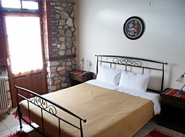 Varnous Hotel