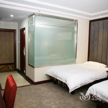 Century Jinmao Hotel