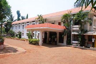 Hotel Badami Court