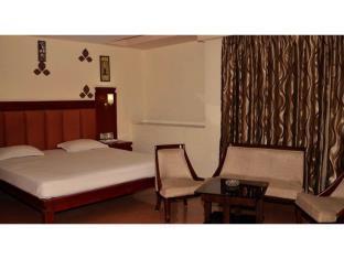 Vista Rooms at Shiv Shakti Mall