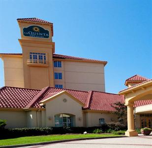 La Quinta Inn and Suites Greensboro