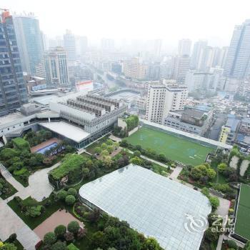 Chengdu New Century Hotel Apartment