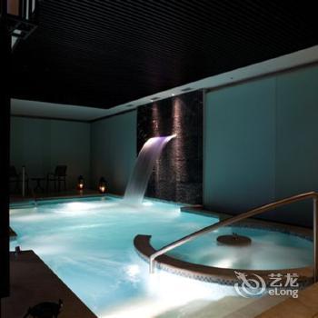 Beijing Qushui Lanting Resort Hotel