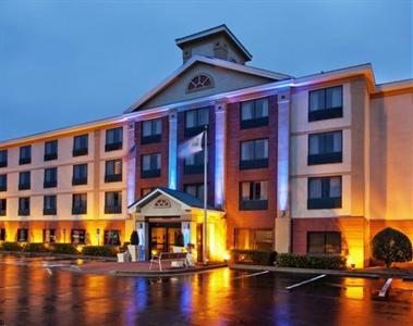 Holiday Inn Express Alpharetta Windward Parkway