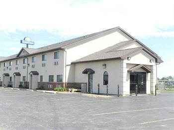 Days Inn Le Roy/Bloomington Southeast