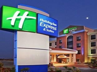 Holiday Inn Express & Suites Southport - Oak Island Area