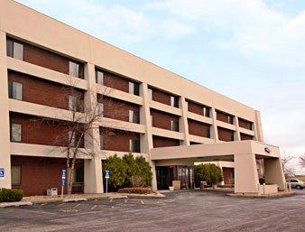 Baymont Inn & Suites Davenport Iowa