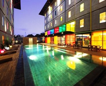 POP Hotel Airport Jakarta