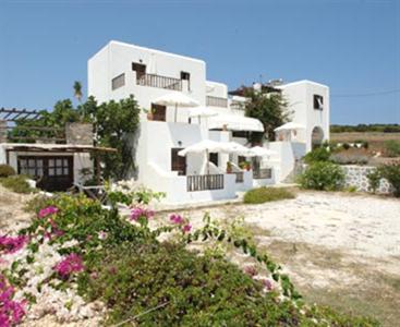 Studios Athina Santa Maria (Paros)