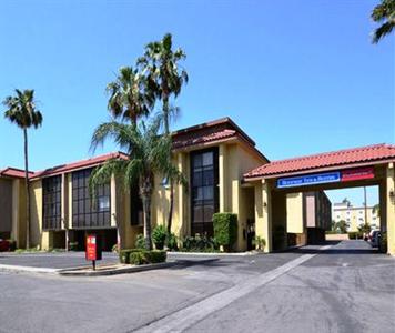 Rodeway Inn & Suites Bakersfield