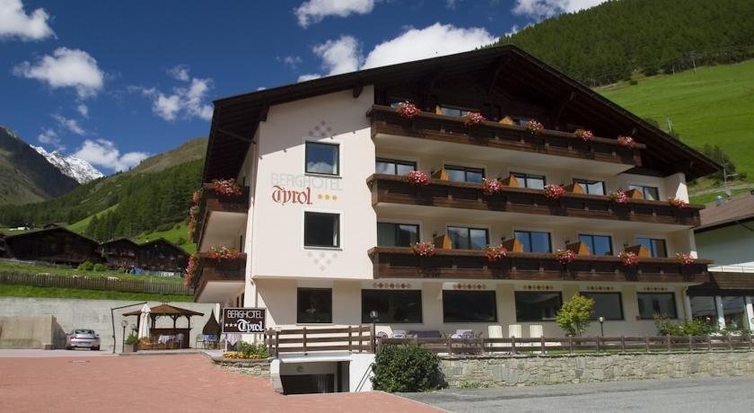 Berghotel Tyrol & Firn