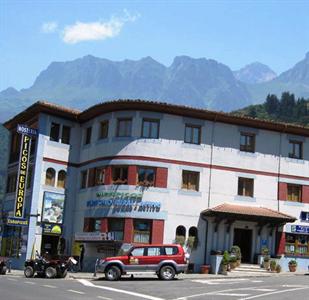 Hosteria Picos De Europa Potes