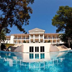 Отель Imperial & Champagne SPA